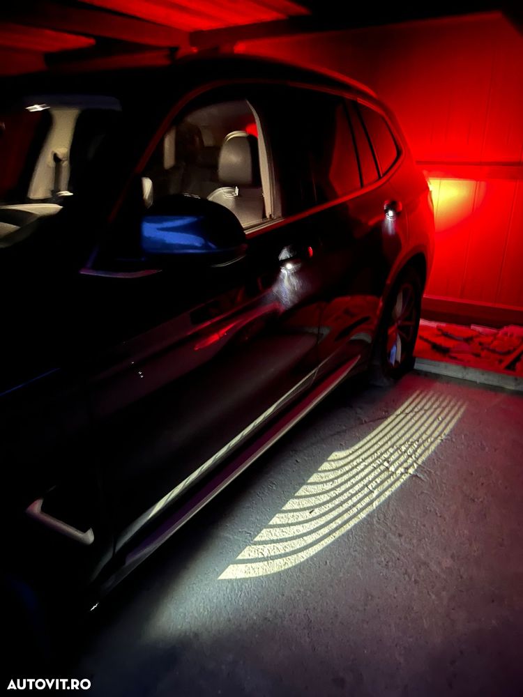 BMW X3 xDrive20d AT xLine - 16