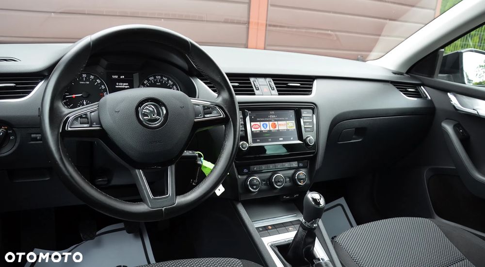 Skoda Octavia 1.6 TDI Greenline - 25