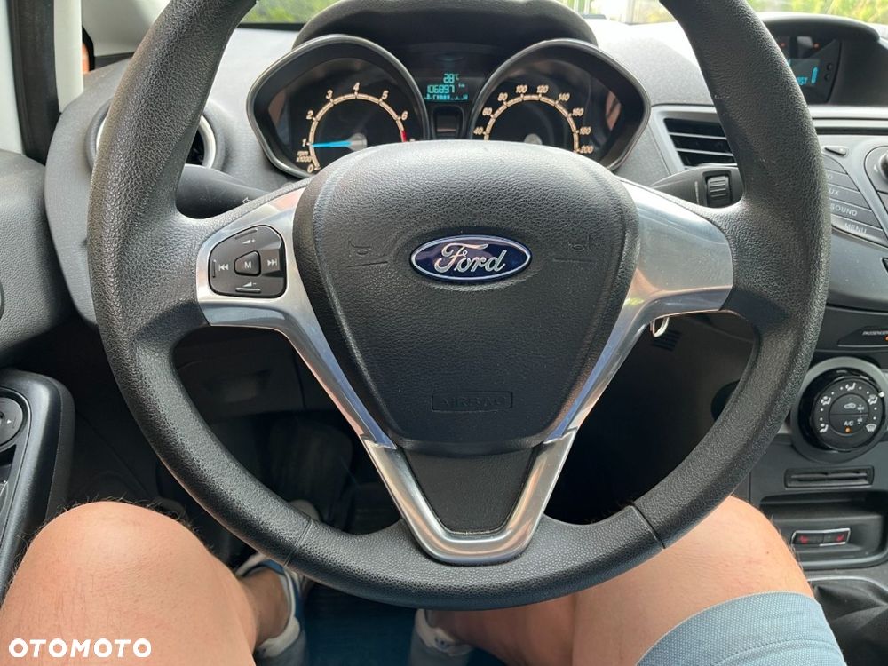 Ford Fiesta 1.25 Ambiente - 14