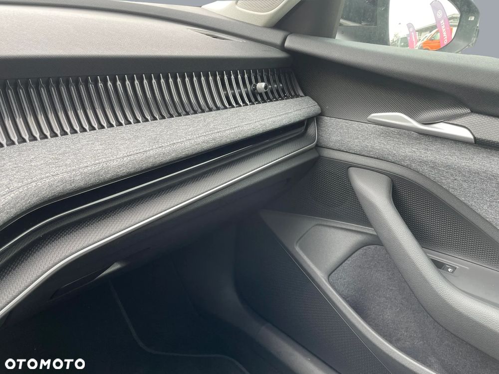 Skoda Superb 1.5 TSI Plug-in Hybrid Edition 130 DSG - 27