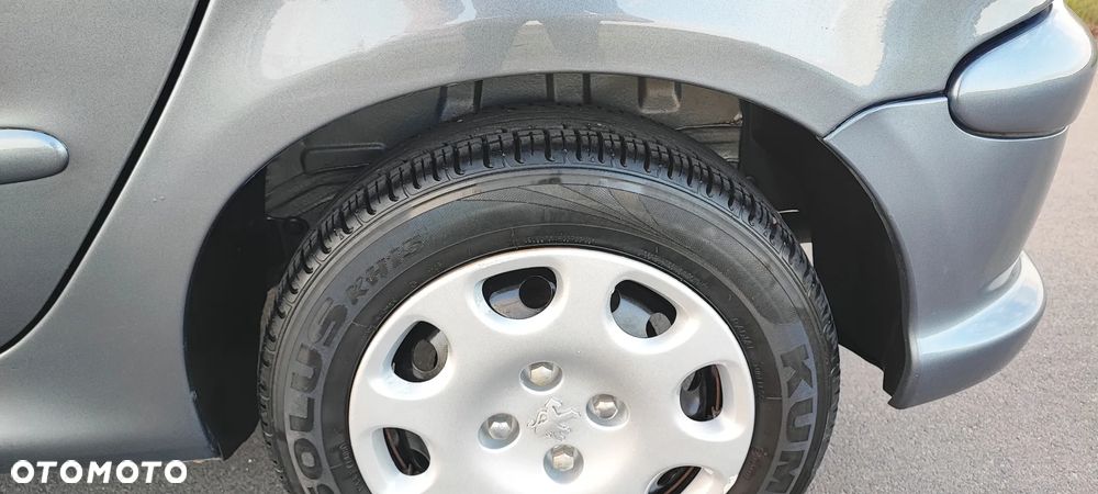 Peugeot 206 90 Grand Filou Cool - 19