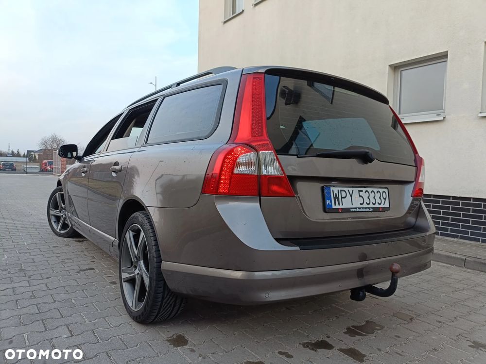Volvo V70 2.0D Momentum - 3