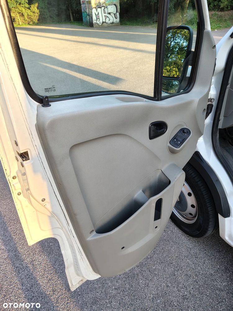 Renault Master - 13