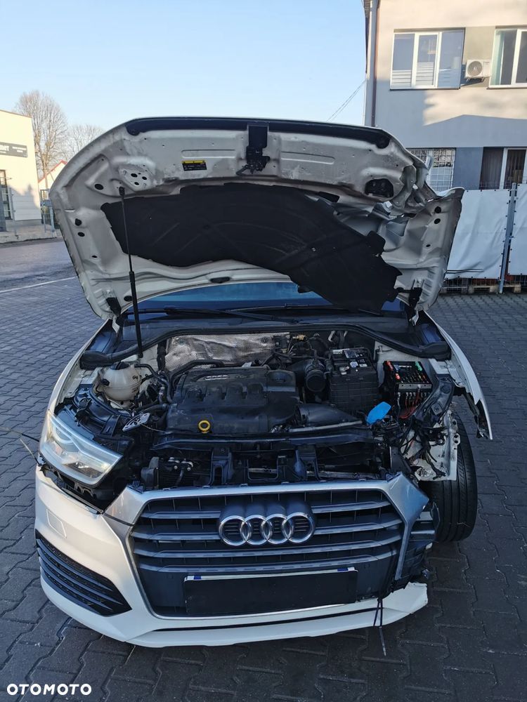 Audi Q3 35 TDI Quattro S tronic - 17