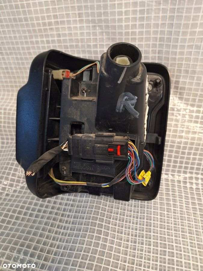 jeep wrangler jl  18-  lampa tyl tylna prawa led euro orginal . demont - 5