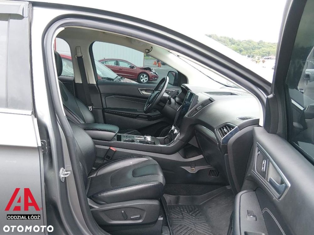 Ford Edge - 12