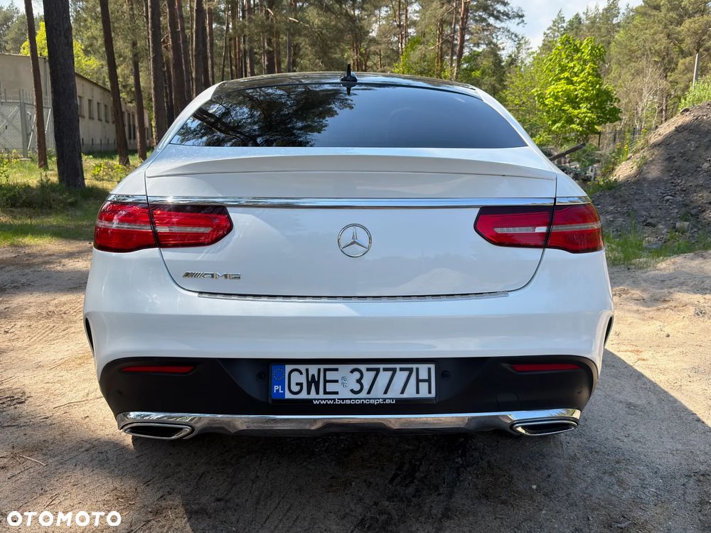 Mercedes-Benz GLE 350 d 4-Matic - 4