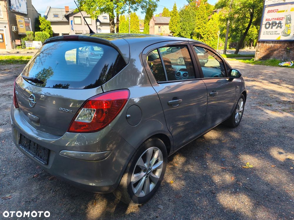 Opel Corsa - 4