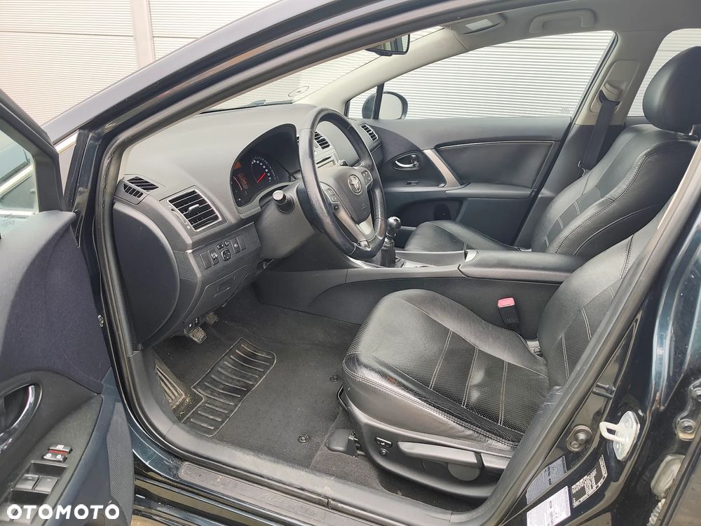 Toyota Avensis 2.0 D-4D Comfort - 20