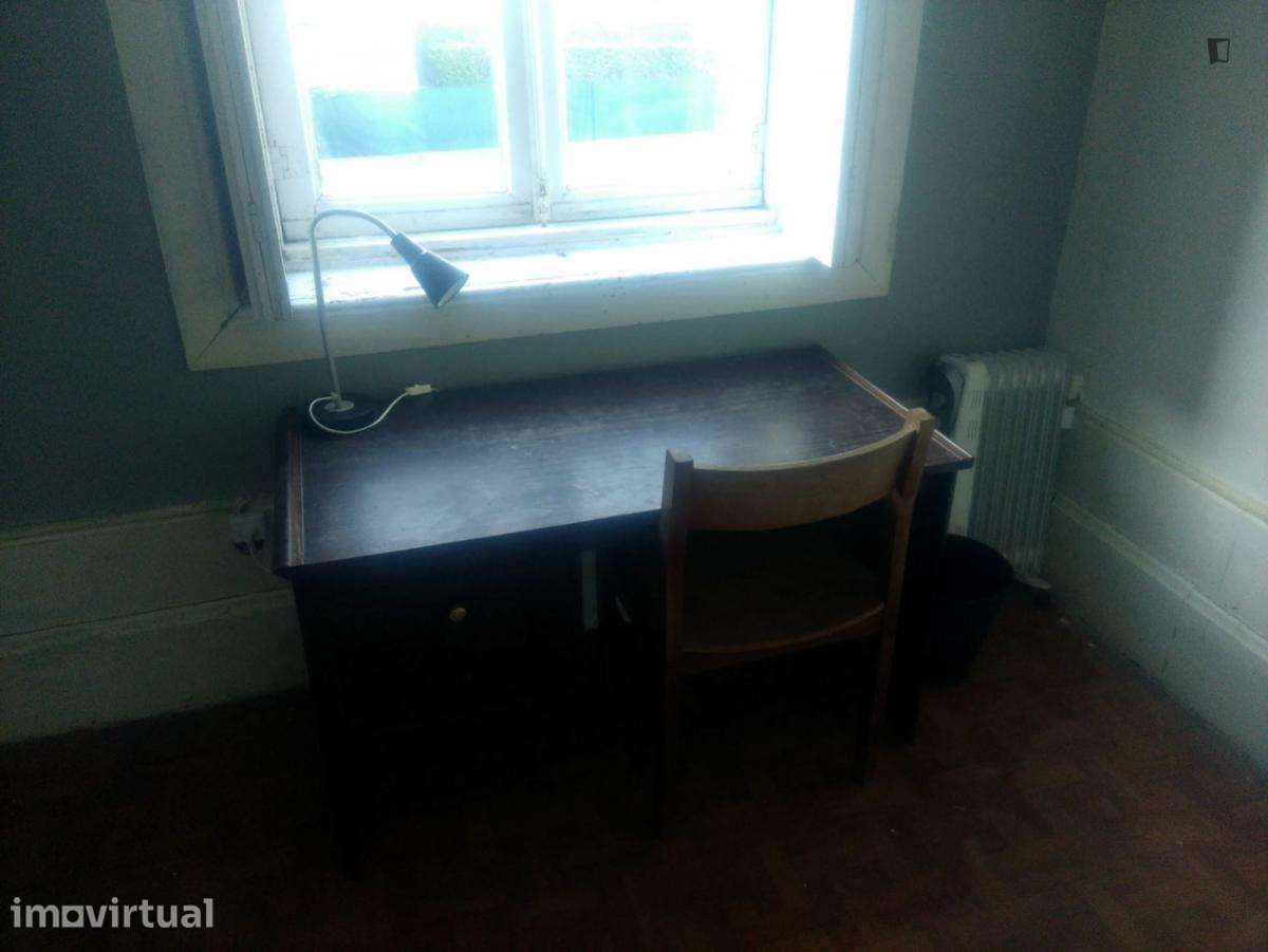 Quarto - localizado em Cedofeita Porto - Grande imagem: 3/20
