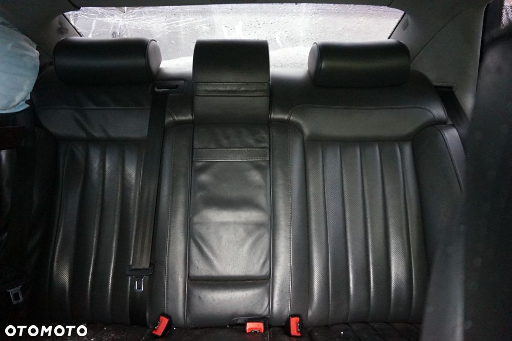 VOLKSWAGEN PHAETON  2004 LG9R 4.2 FSI V8 BGH 335KM GUL SREBRNY na części - 11