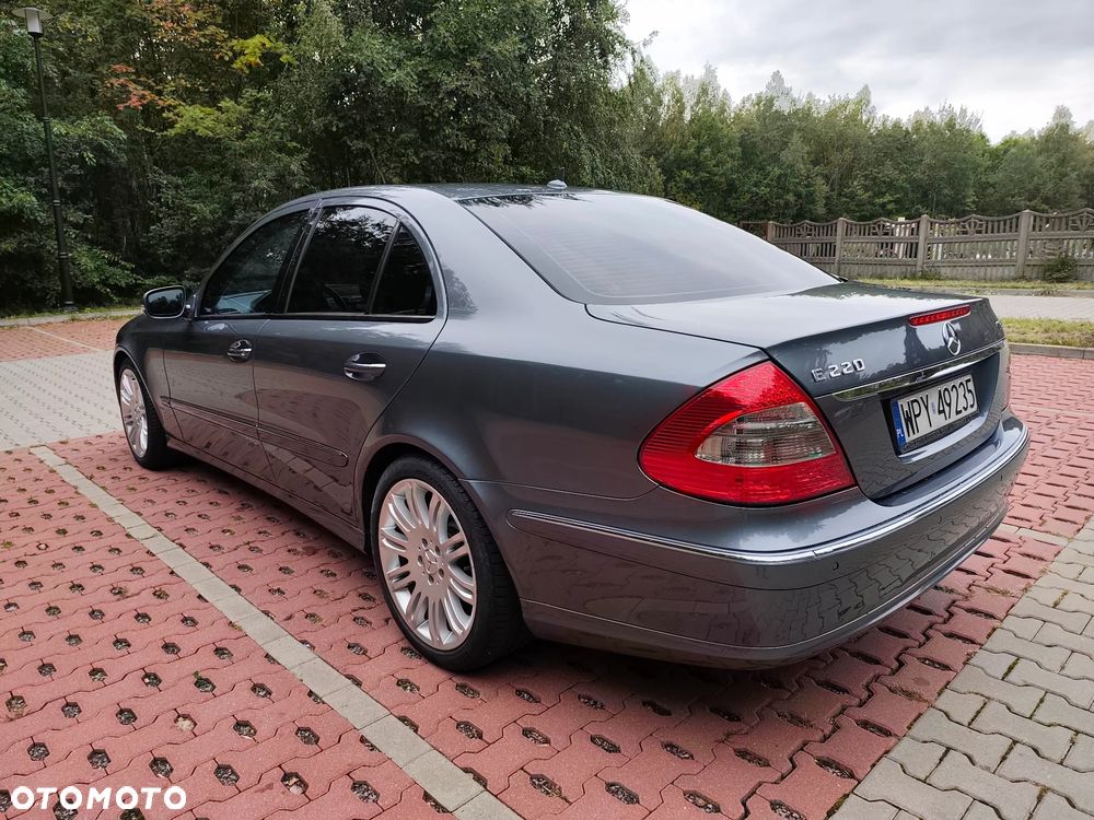 Mercedes-Benz Klasa E - 3