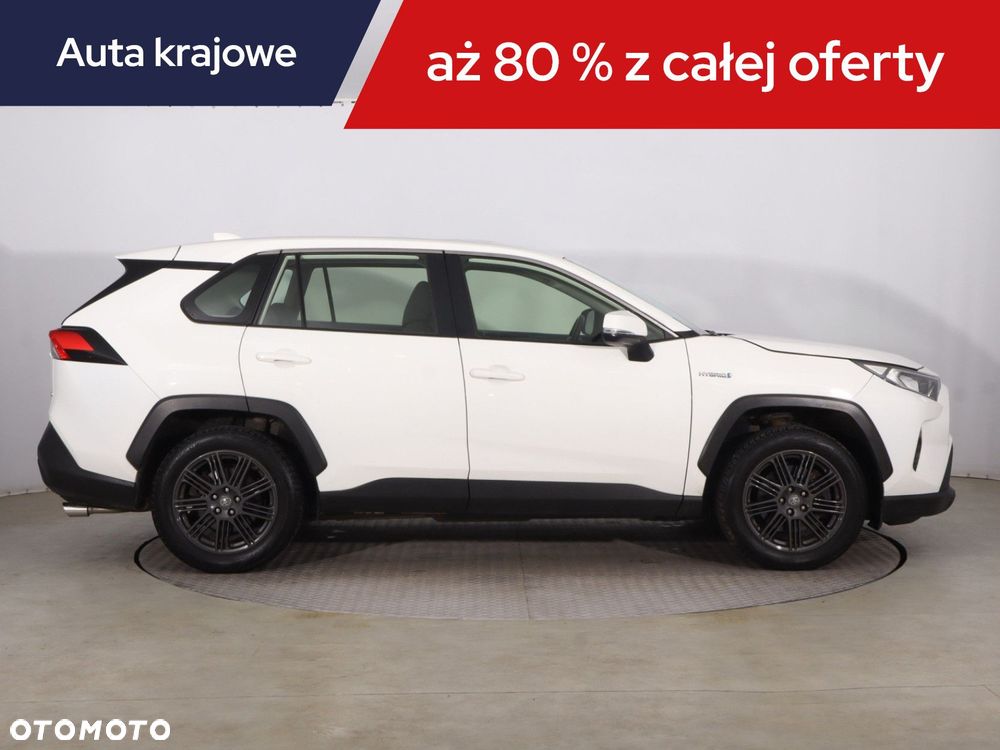 Toyota RAV4 - 8