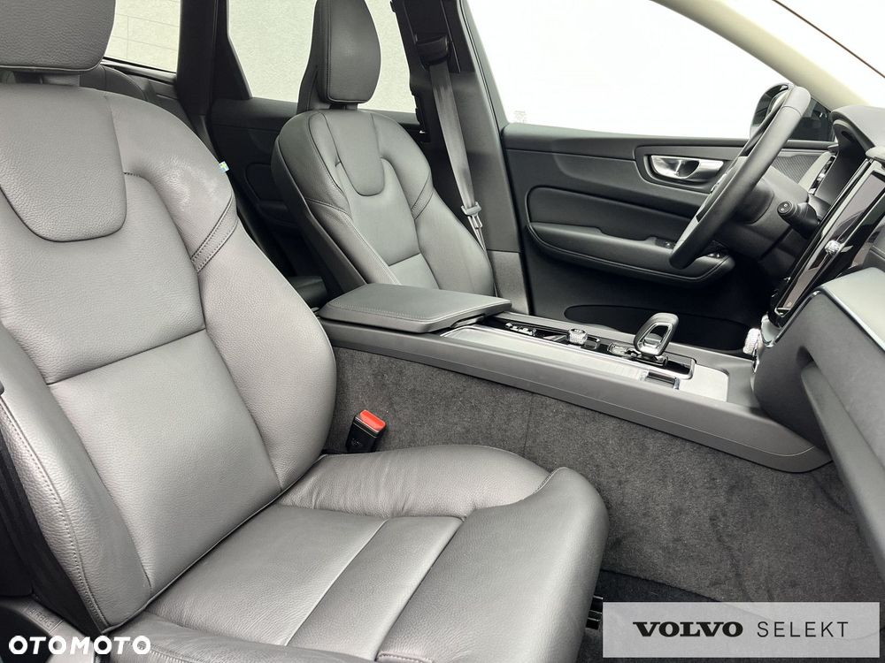 Volvo XC 60 - 34