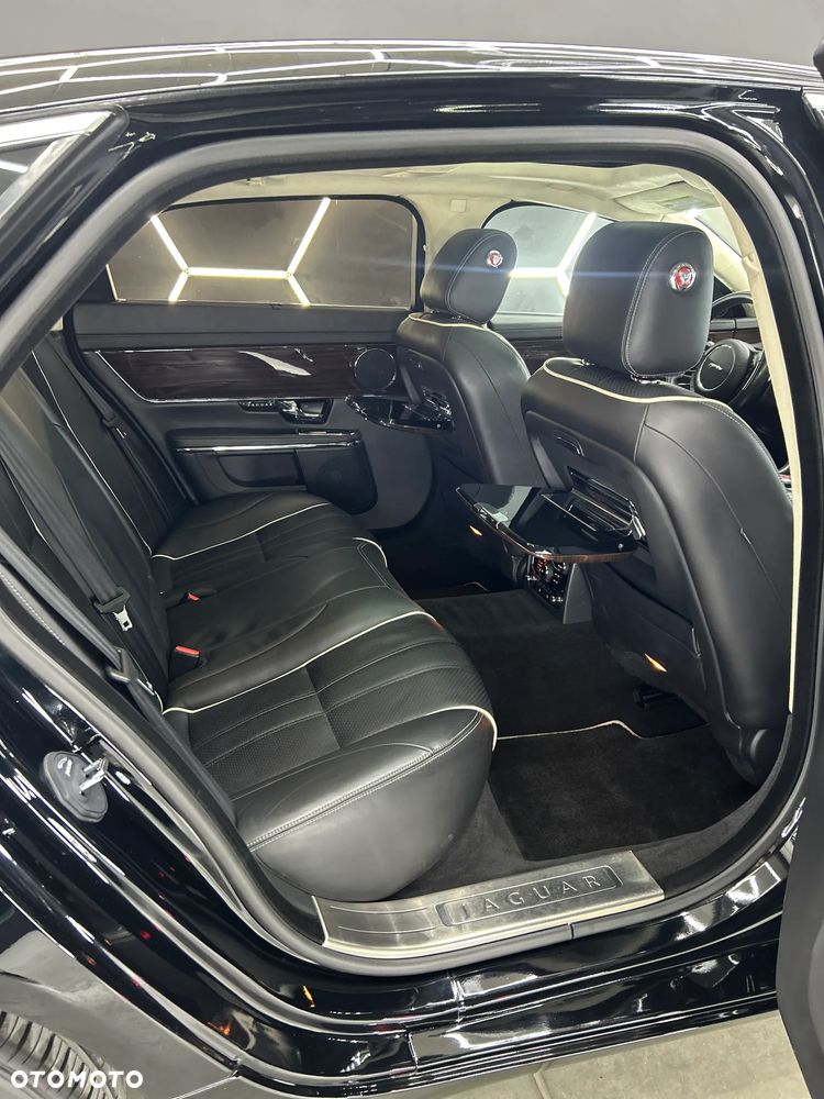 Jaguar XJ 5.0 V8 Langversion Premium Luxury - 13