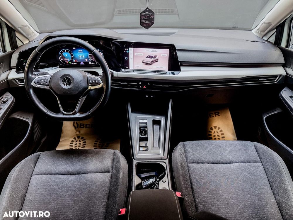Volkswagen Golf - 18