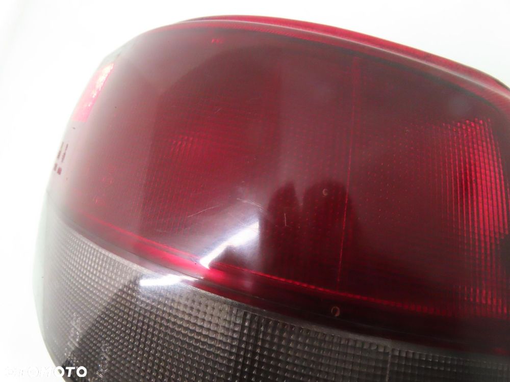 LAMPA PRAWA TYLNA HYUNDAI S COUPE - 4