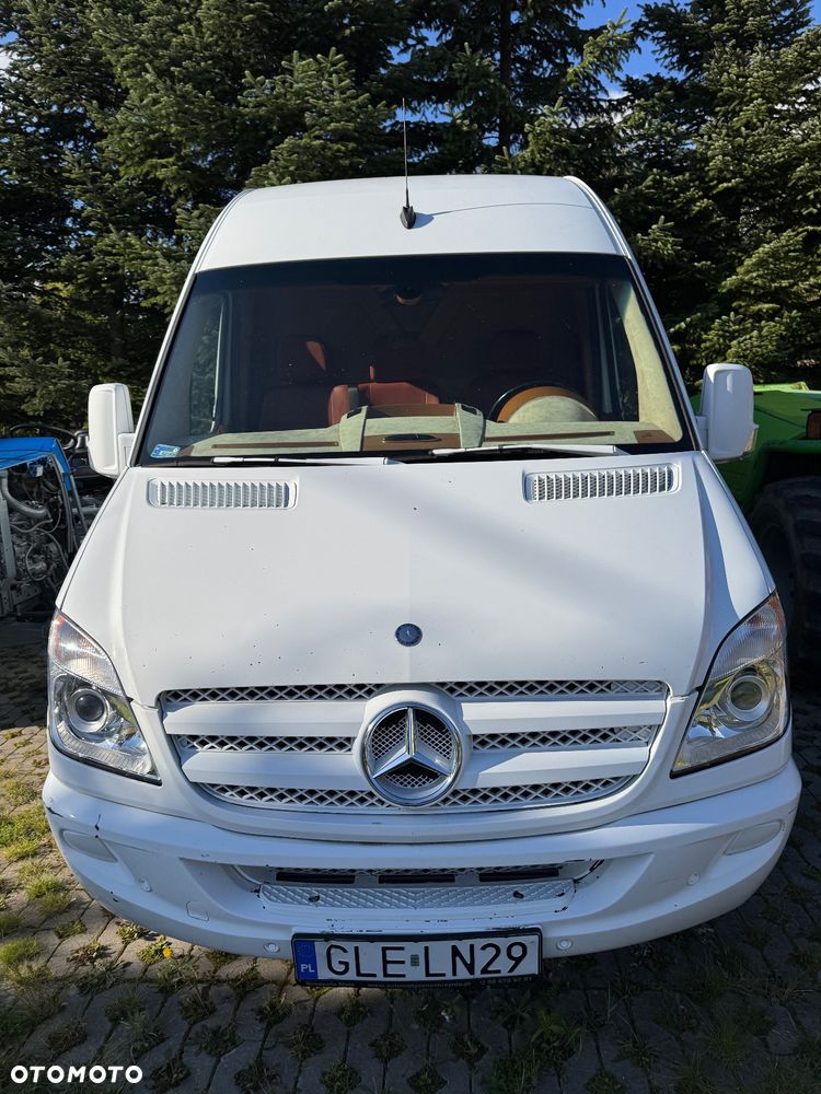 Mercedes-Benz Sprinter - 3