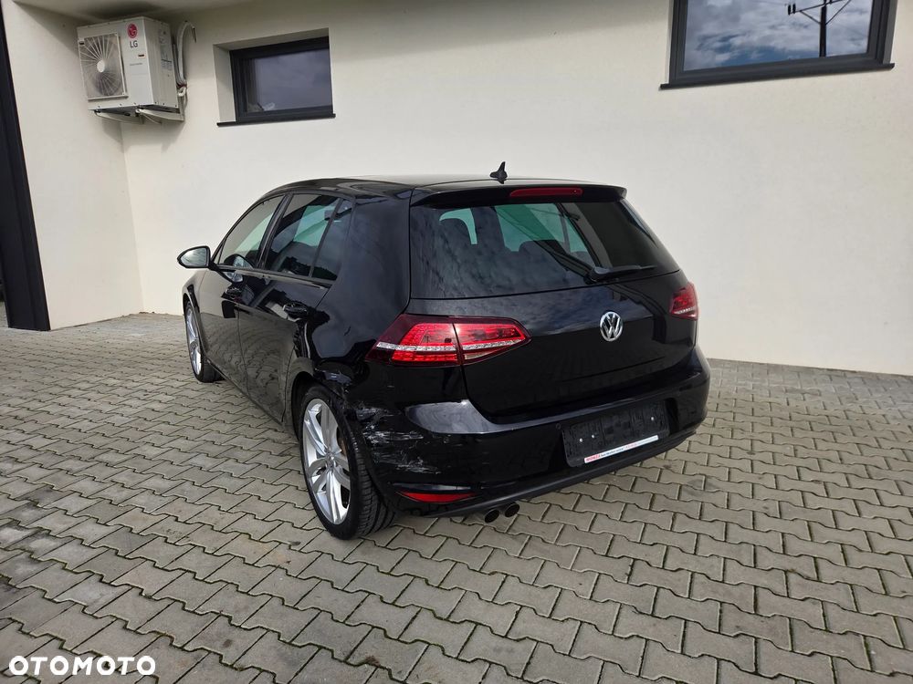 Volkswagen Golf - 3