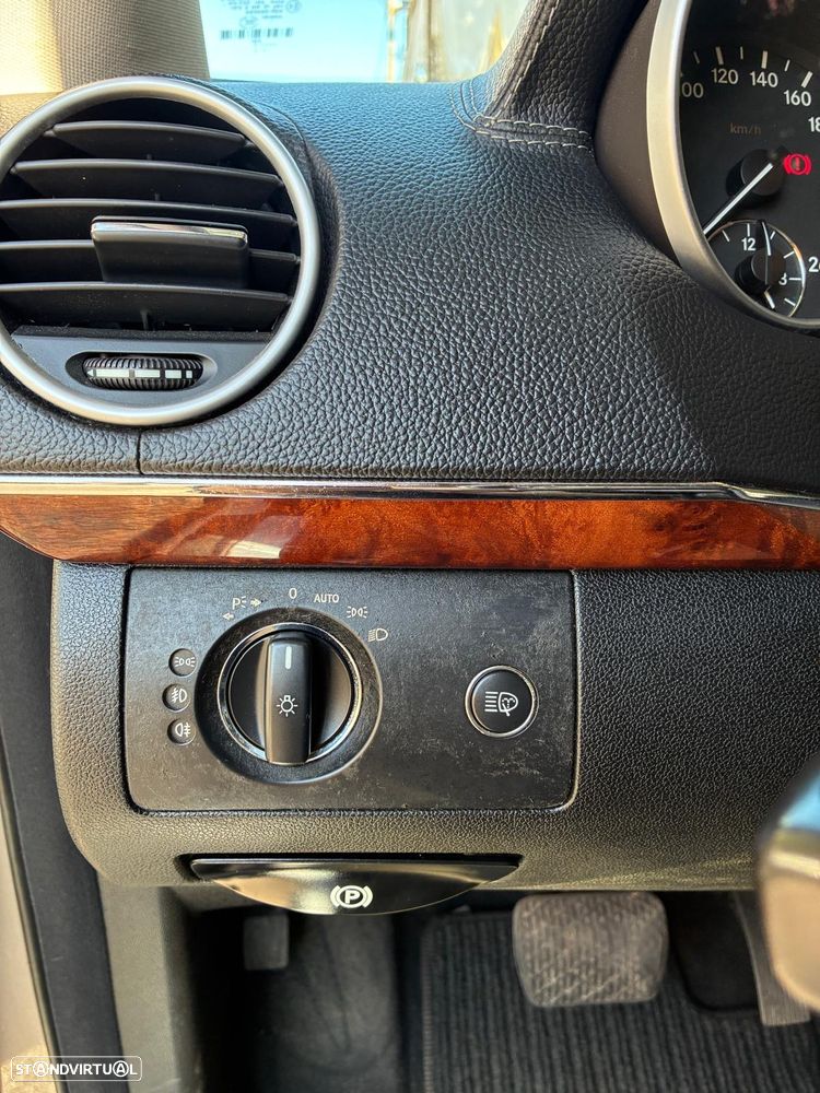 Mercedes-Benz GL 320 CDI — fotografia 40