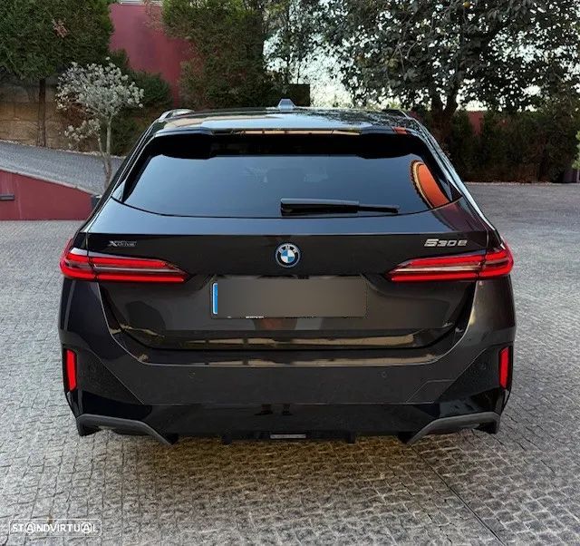 BMW 530 e xDrive Pack Desportivo M Pro - 4