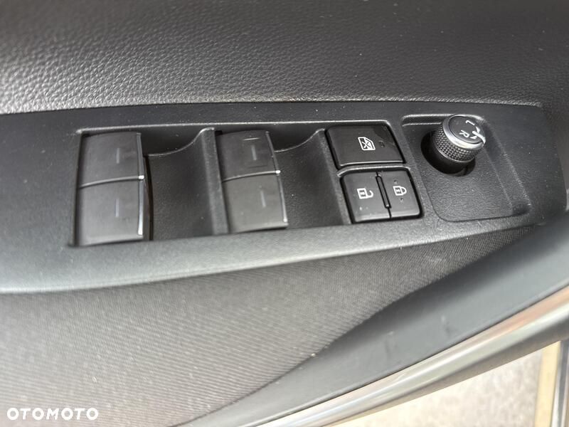 Toyota Corolla 1.8 Hybrid GPF Comfort - 13