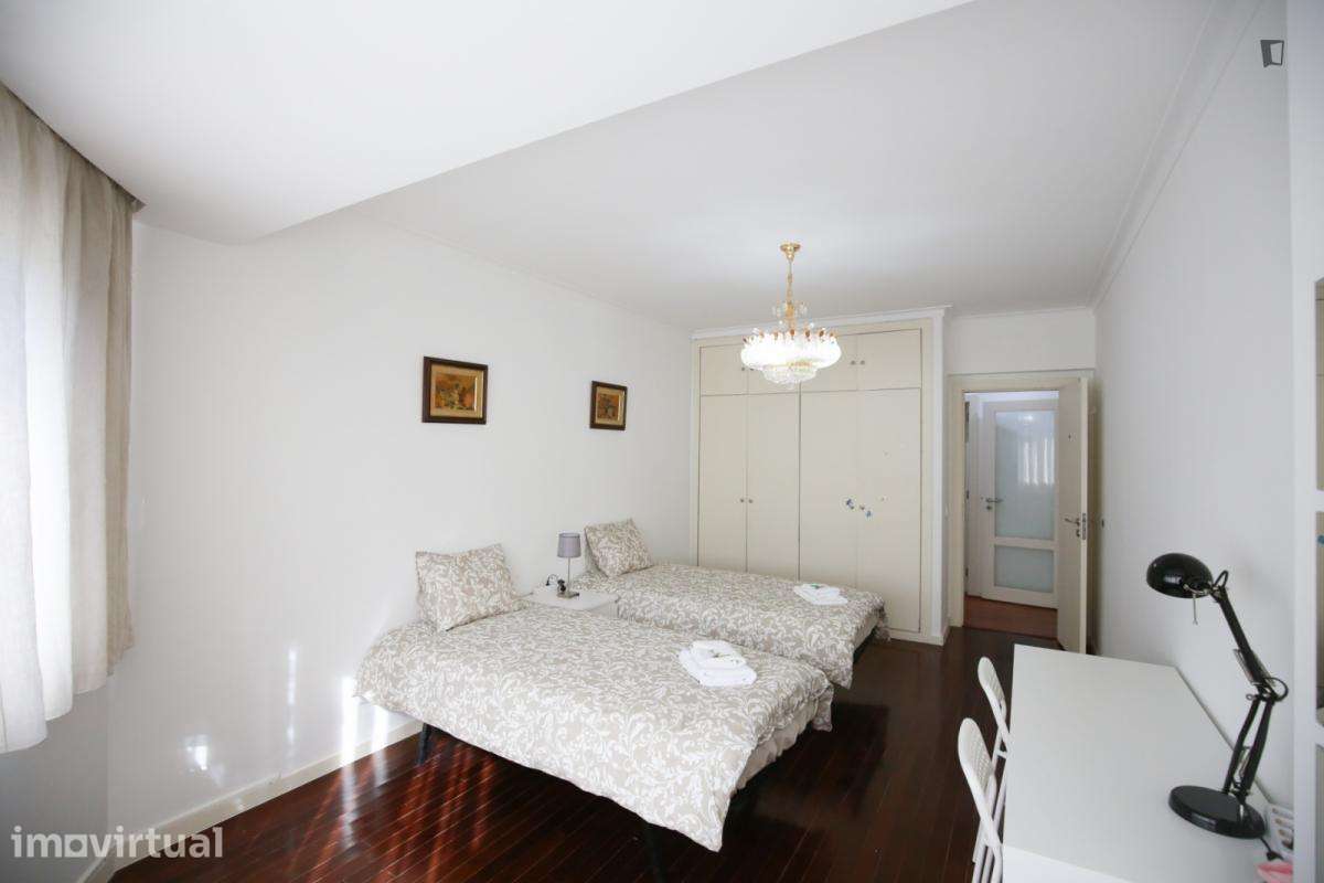 Quarto - localizado em Olaias Lisbon - Grande imagem: 5/46