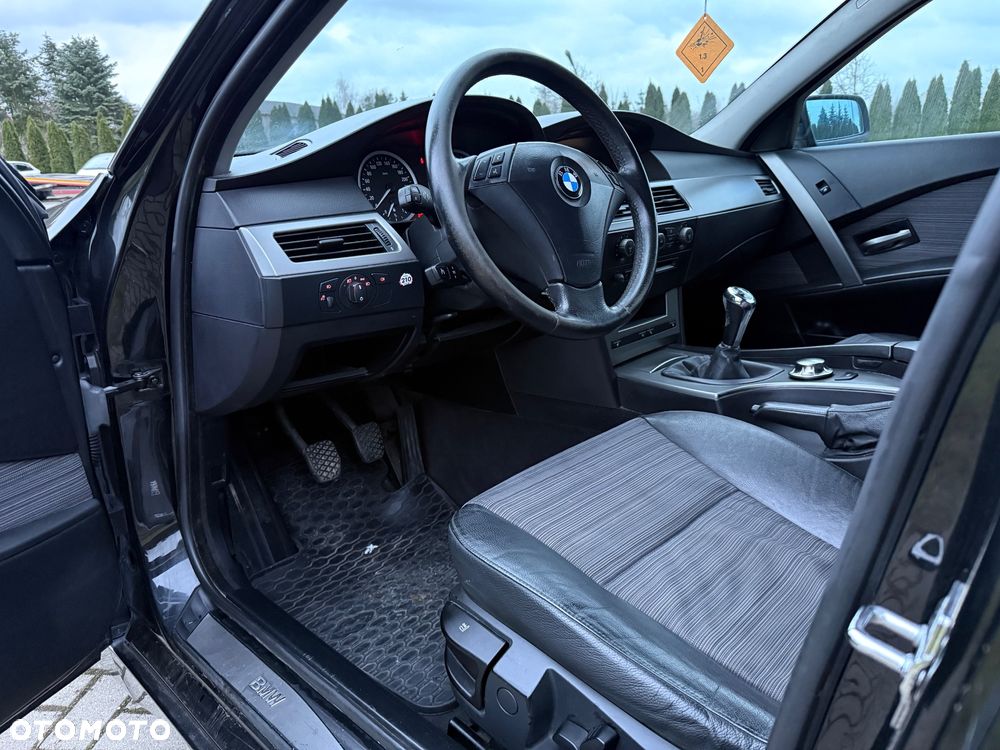 BMW Seria 5 - 30