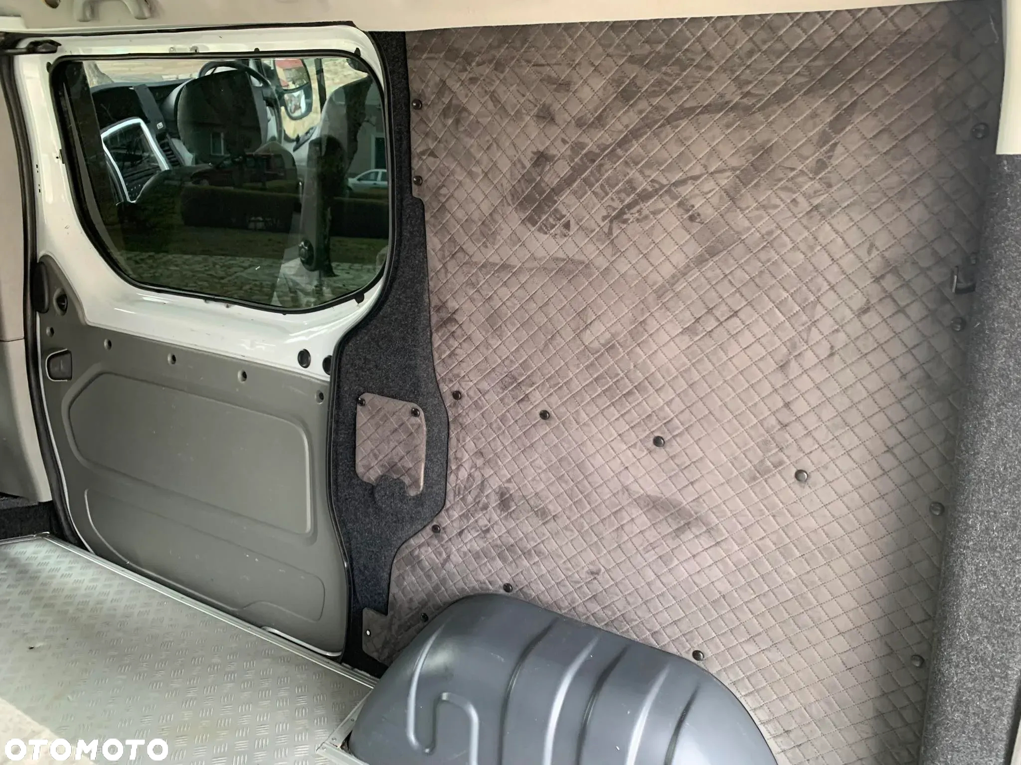 Renault TRAFIC * 2.0 DCI 145 KM * Oryginał 133.000 km ! * - 14