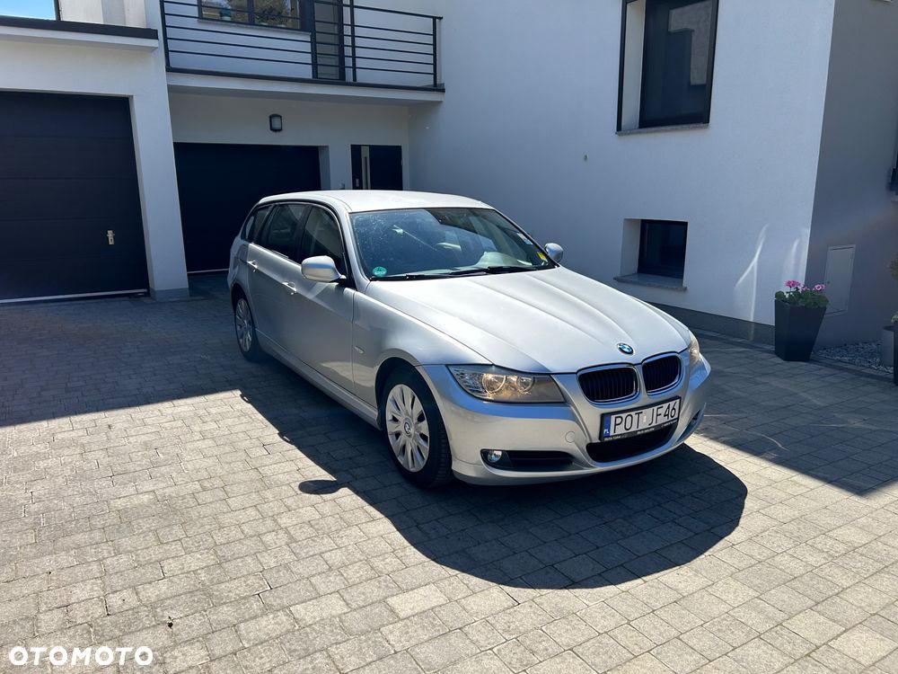 BMW Seria 3 318i Edition Exclusive - 2