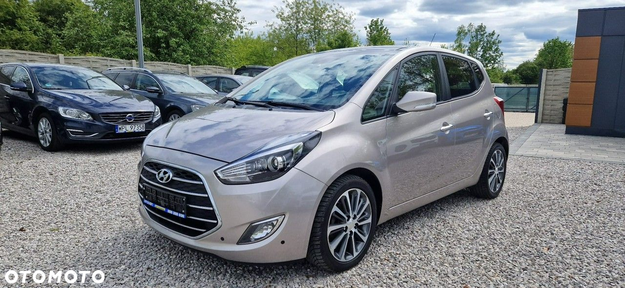 Hyundai ix20 - 3