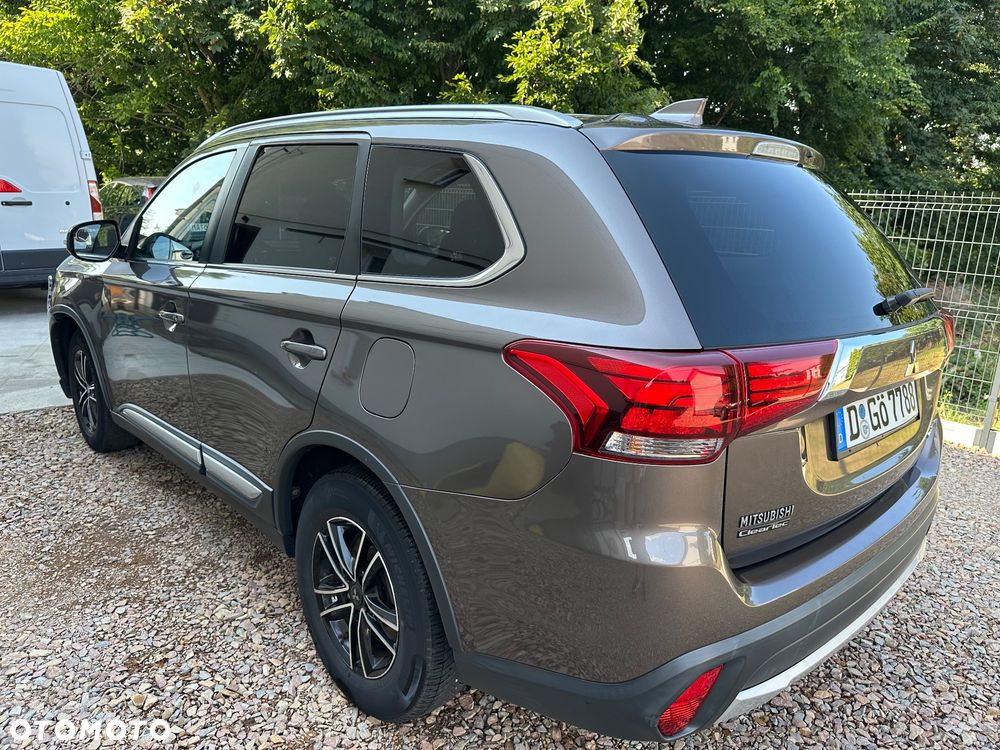 Mitsubishi Outlander 2.0 City Style 2WD - 4