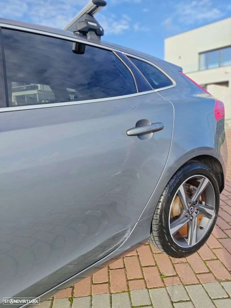 Volvo V40 1.6 D2 R-Design - 16