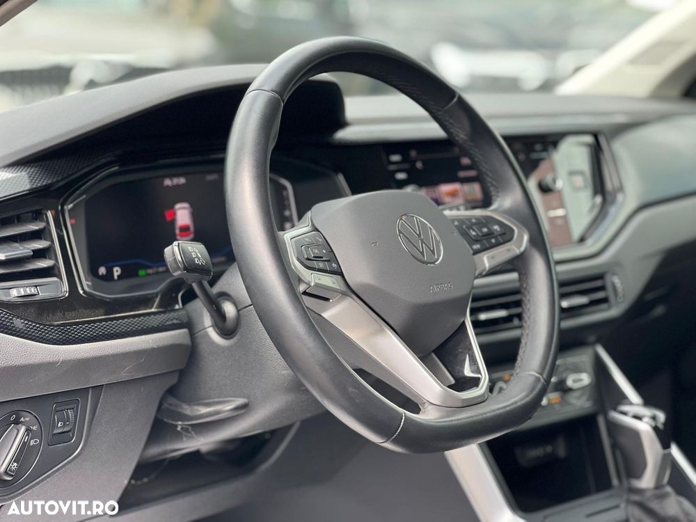 Volkswagen Polo 1.0 TSI DSG Style - 9