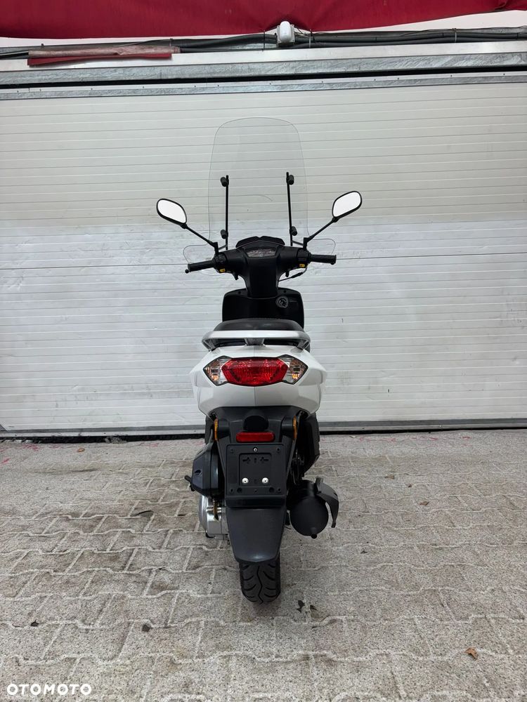 Peugeot Kisbee - 30