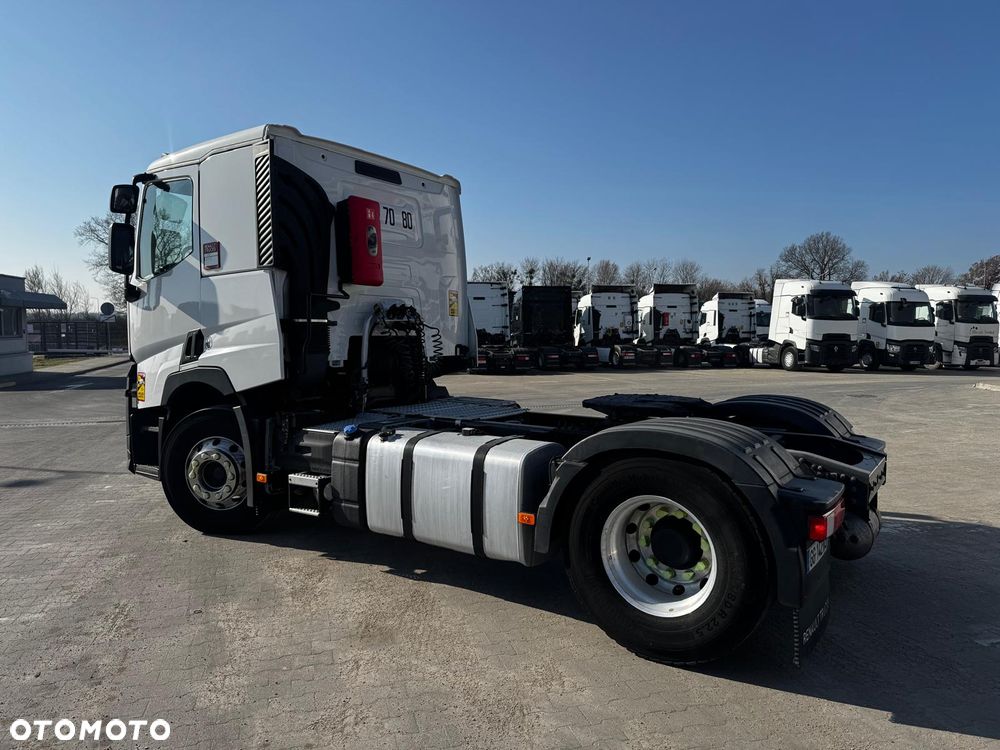 Renault T480 ADR - 4