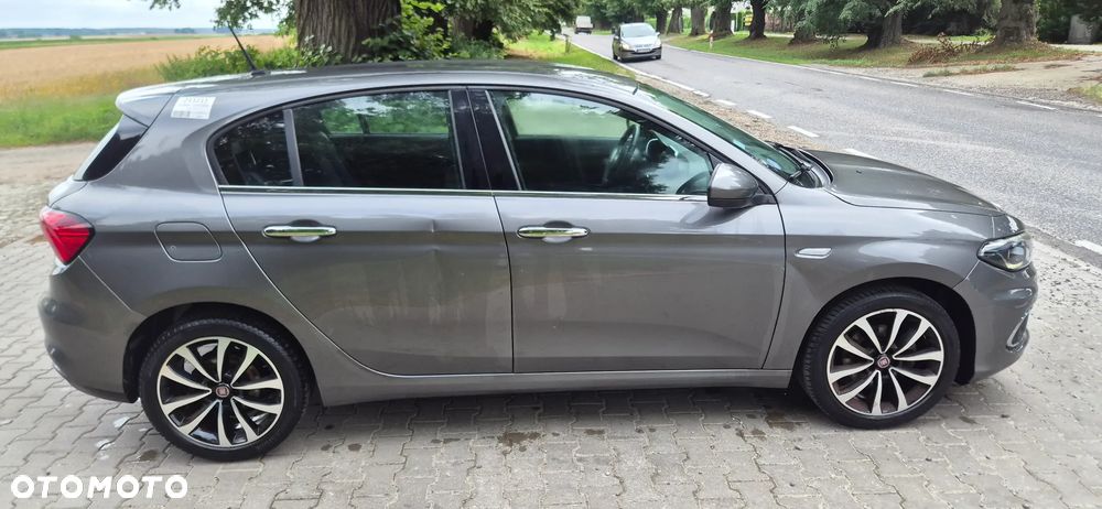 Fiat Tipo 1.4 T-Jet 16v Lounge - 9