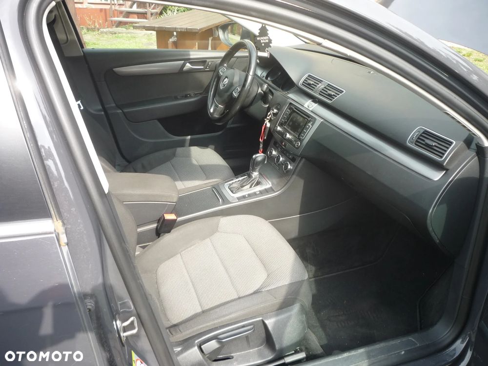 Volkswagen Passat 2.0 Blue TDI DSG SCR Comfortline - 21