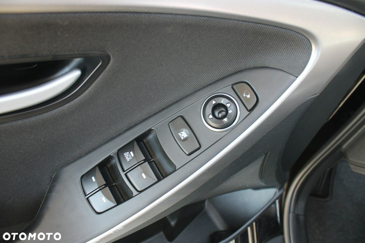 Hyundai i30 1.6 Premium - 28