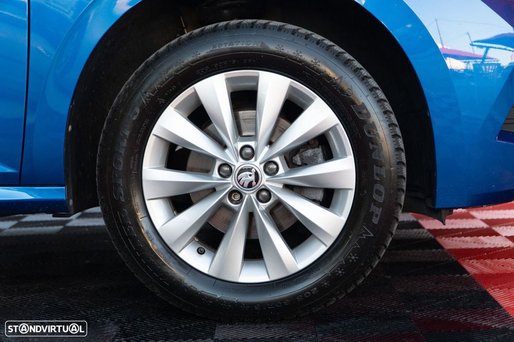 Skoda Kamiq 1.0 TSI DSG Ambition - 28