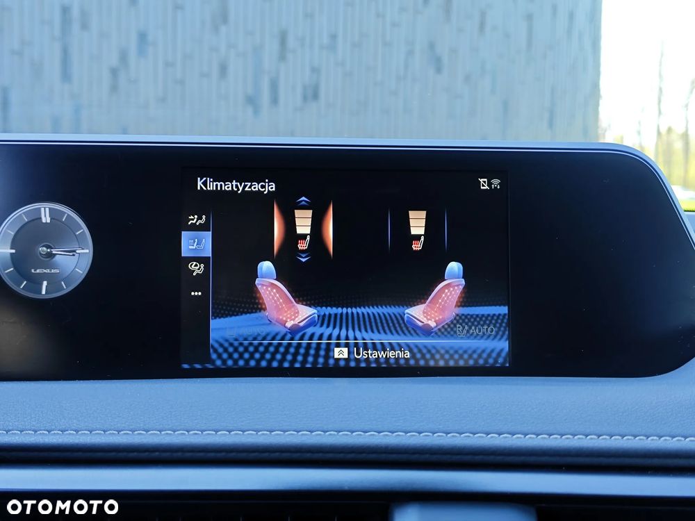 Lexus UX 200 GPF F Impression 2WD - 20