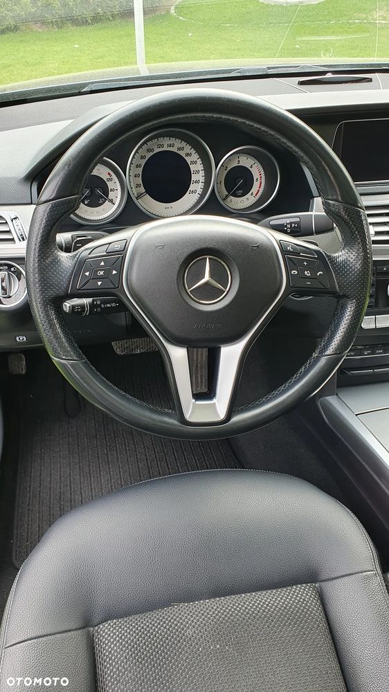 Mercedes-Benz Klasa E 220 BlueTEC 9G-TRONIC - 16