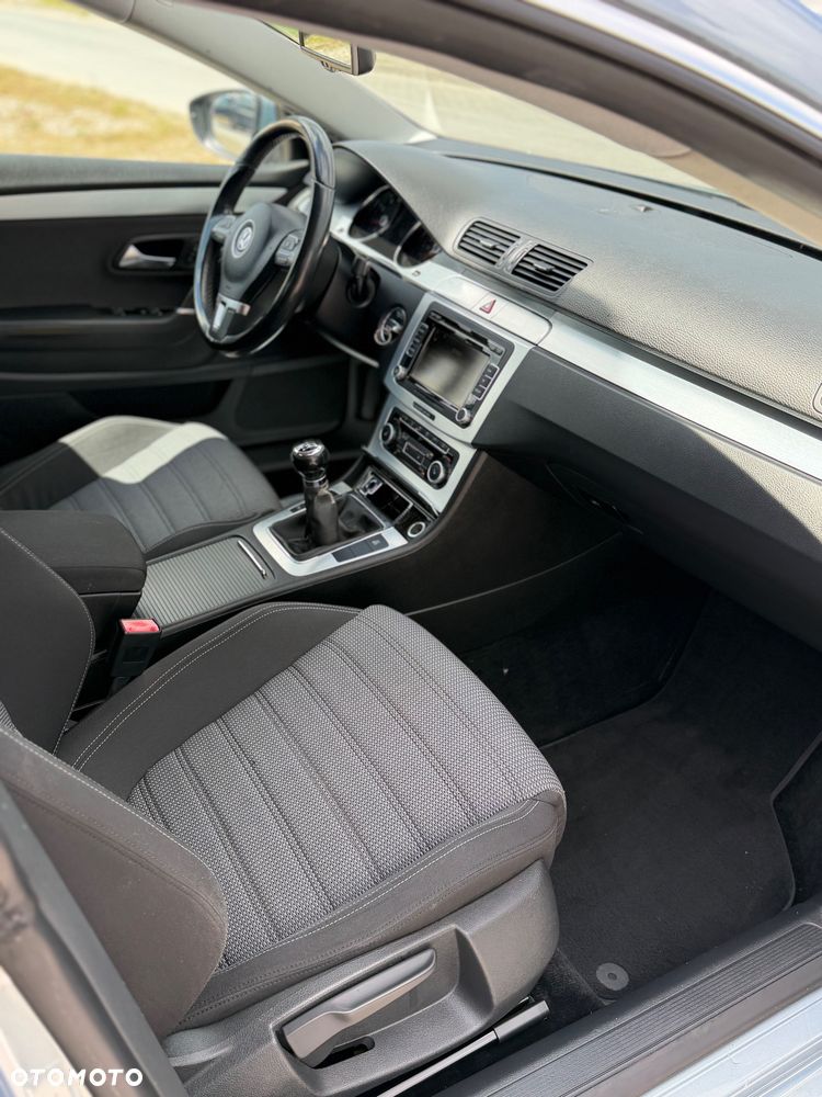 Volkswagen Passat 1.8 TSI Individual - 4