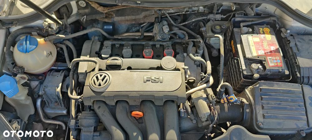 Volkswagen Passat - 12