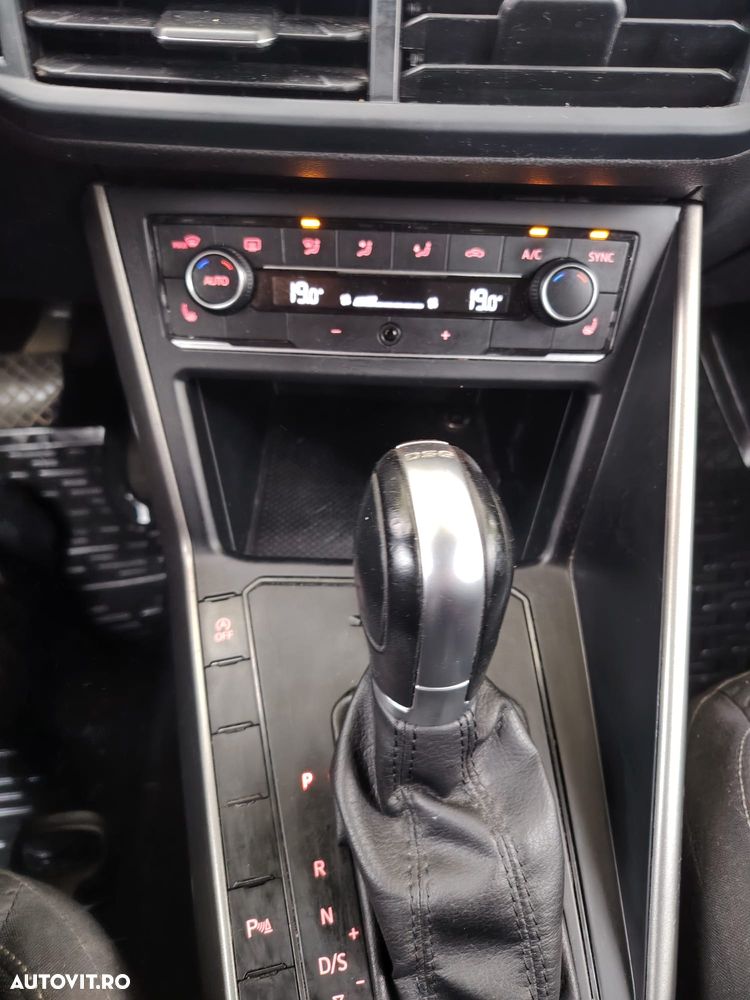 Volkswagen Polo 1.0 TSI DSG BMT Trendline - 4