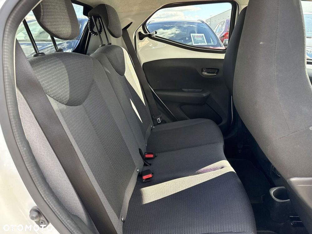 Toyota Aygo - 8