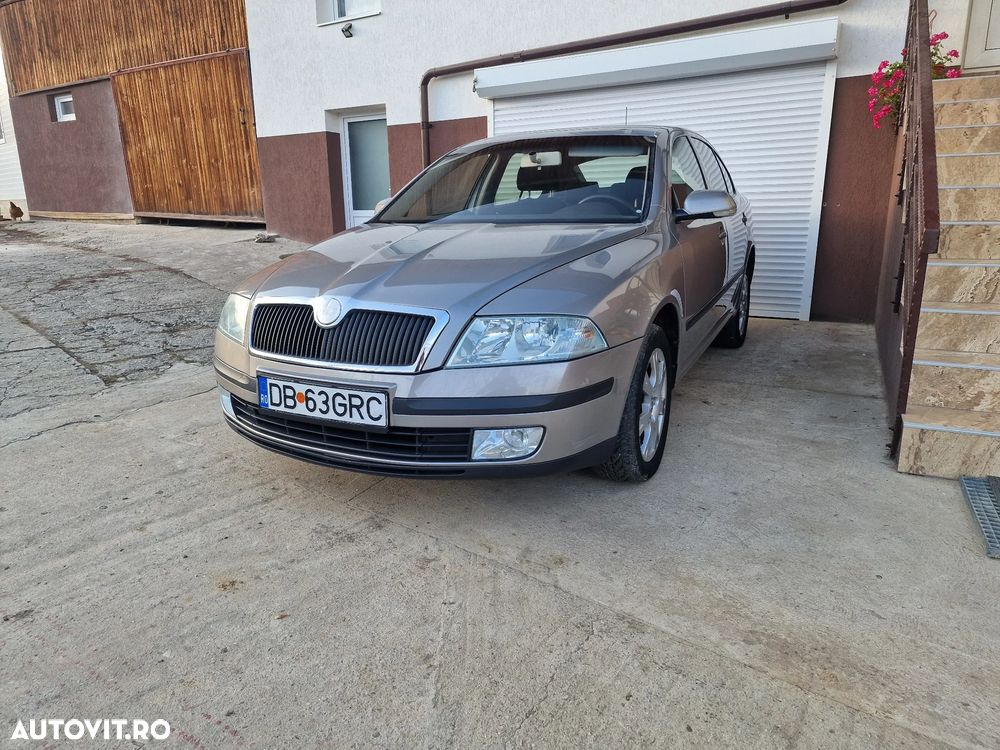 Skoda Octavia 1.6 Team Edition - 8