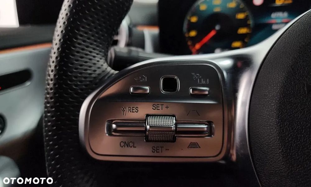 Mercedes-Benz CLA 250 4-Matic Progressive 7G-DCT - 13
