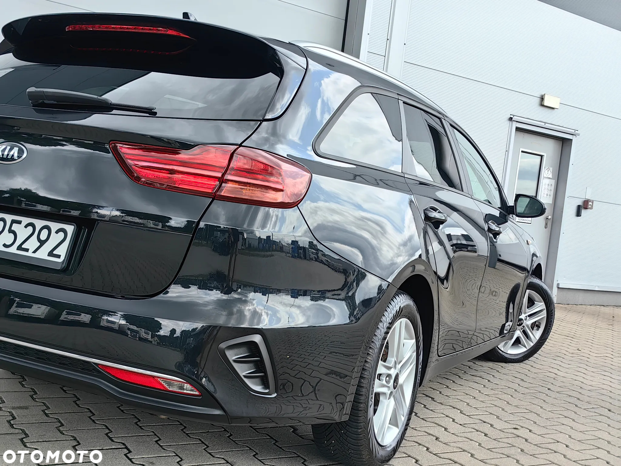 Opel Astra 1.2 Turbo Edition - 29