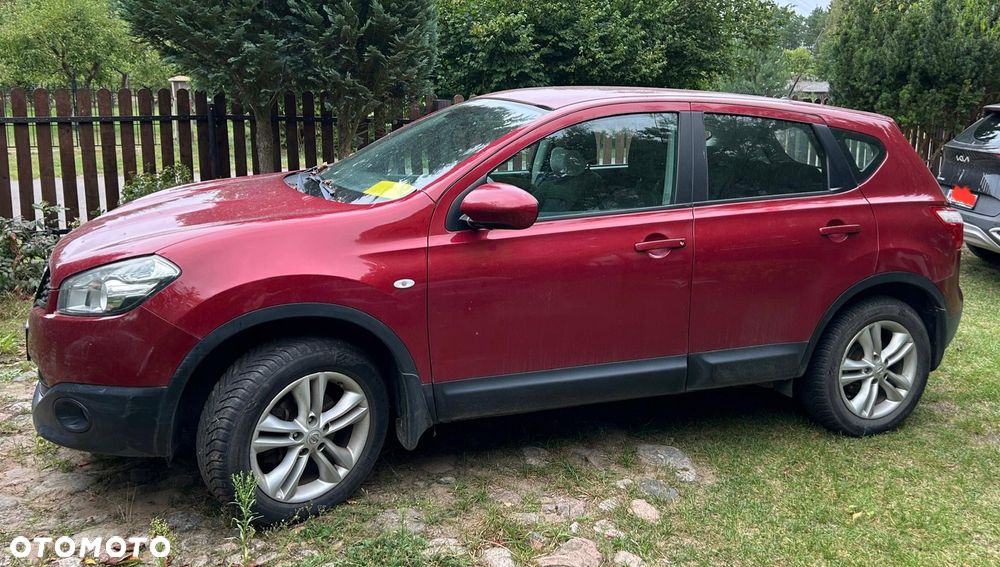 Nissan Qashqai - 2